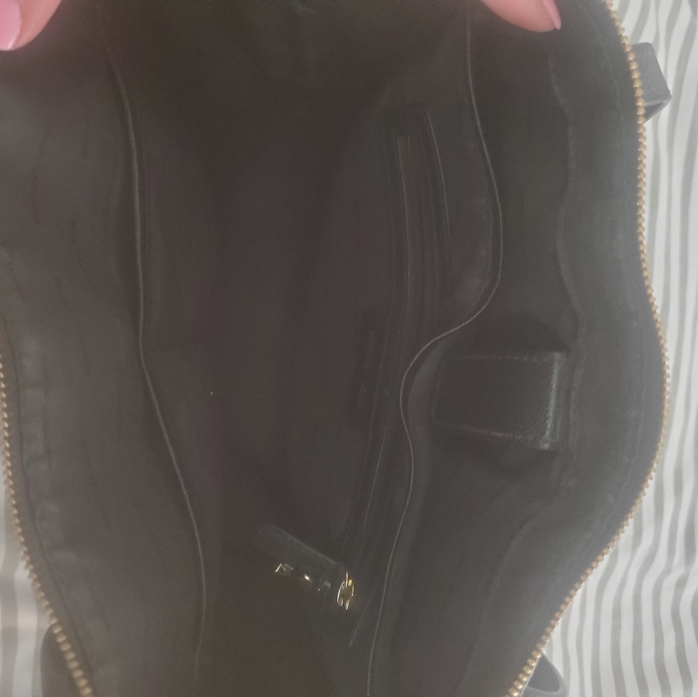 Michael Kors Large Black Bag - Picture 8 of 9